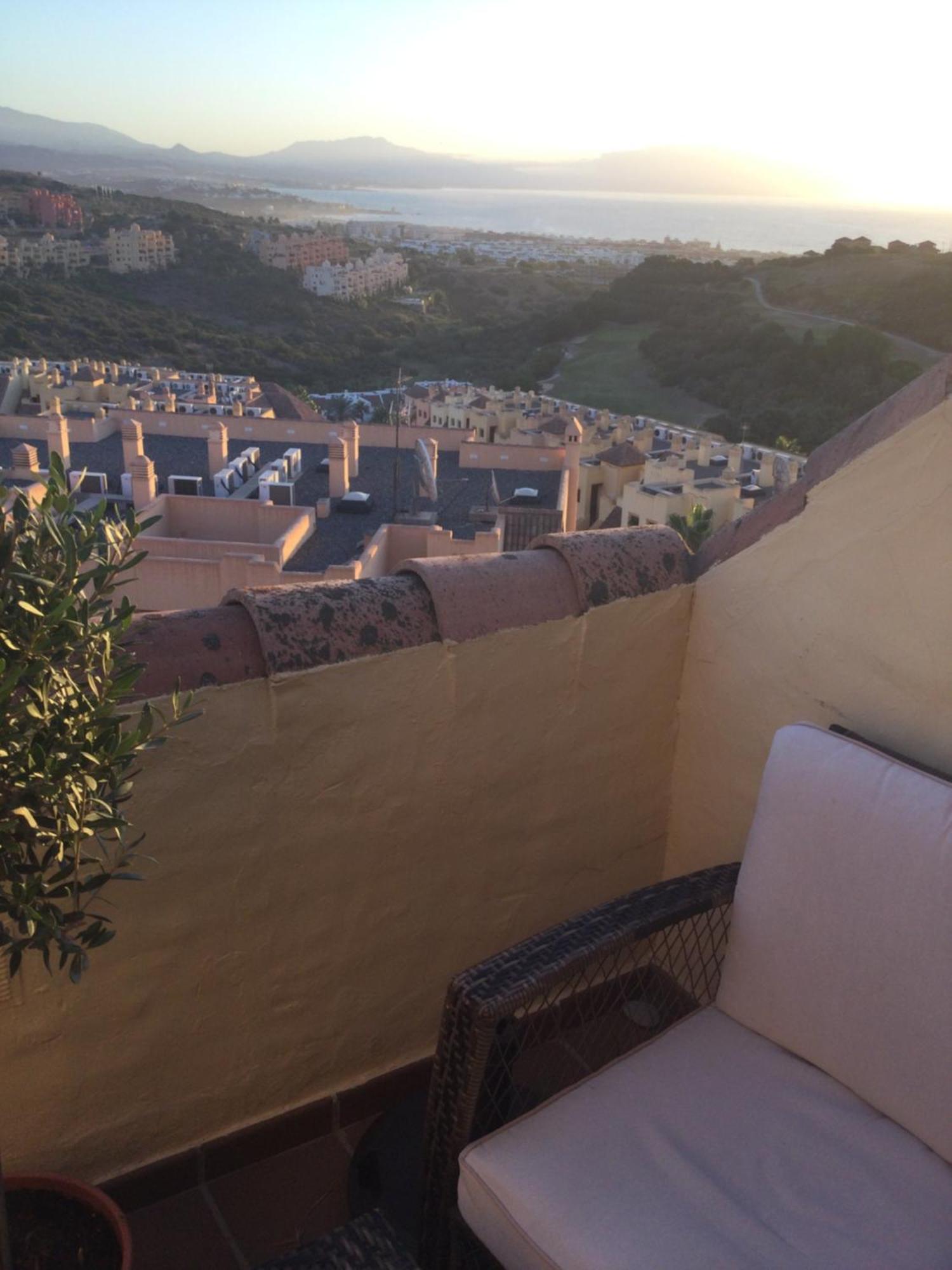 2 Bed Penthouse Apartment Manilva Exterior photo